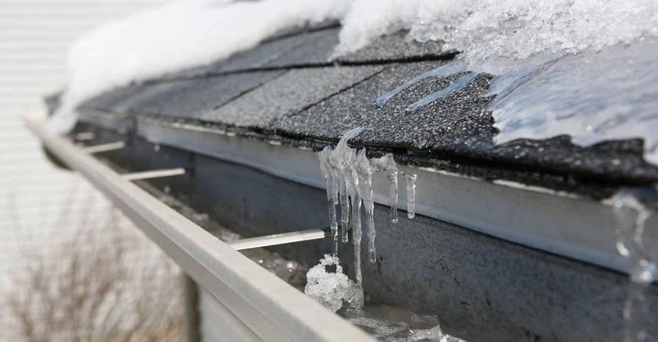 Gutter with Snow on it - Chesapeake, VA - 757 Roof