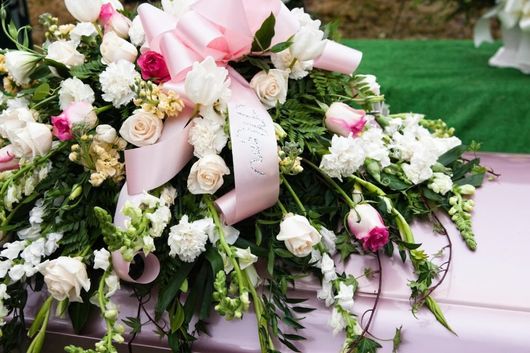 fiori per cofano funebre