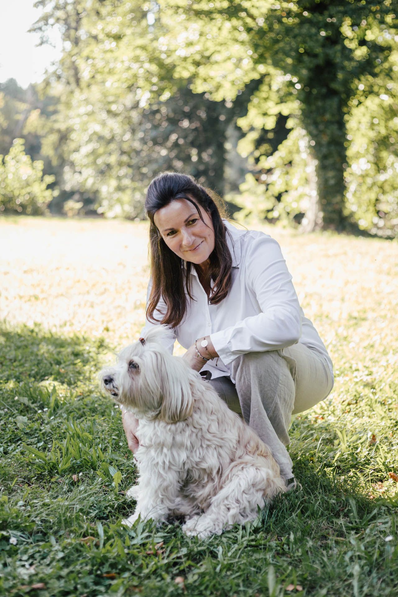 Brigitte Ecker und Hund Ela