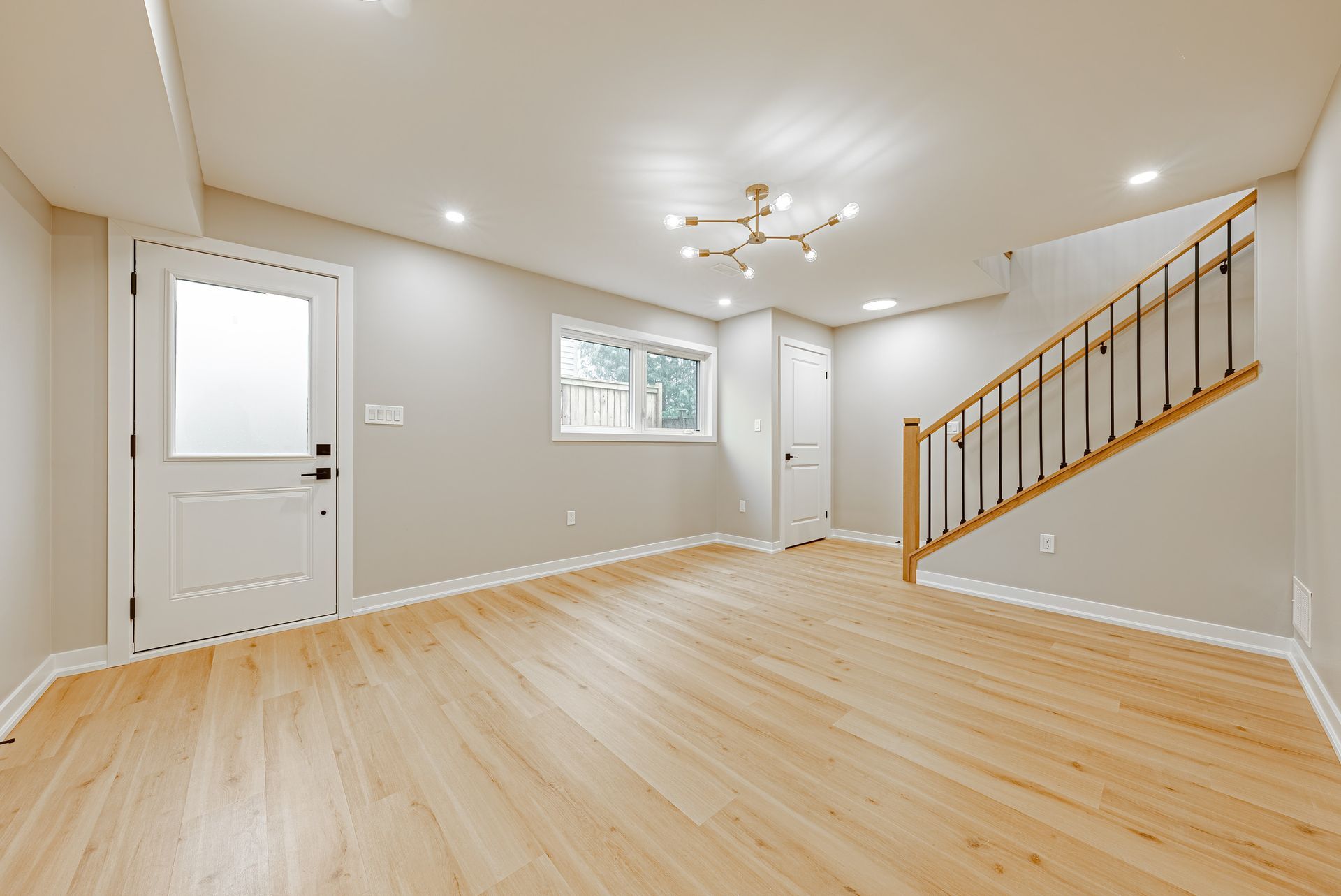 Virtual Staging 