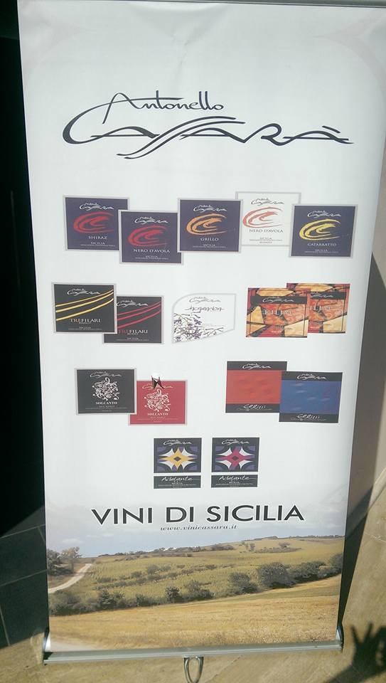 totem promozionale vini di sicilia