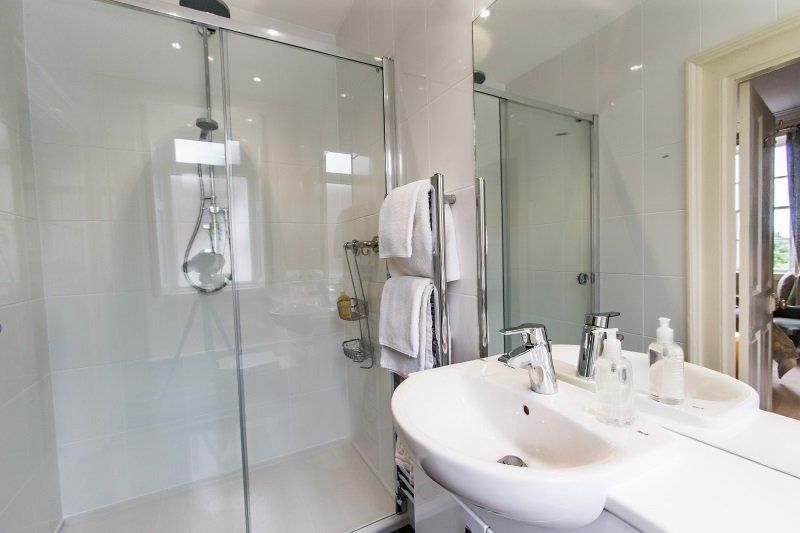 Bed & Breakfast Double Room Guest Accommodation Chipping Sodbury, Bristol