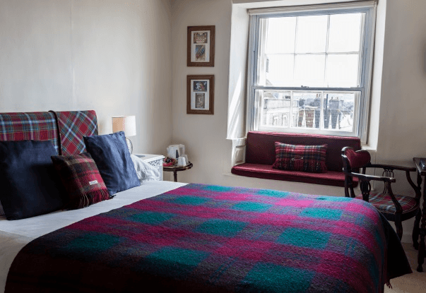 B&B Double Room Accommodation Chipping Sodbury, Bristol
