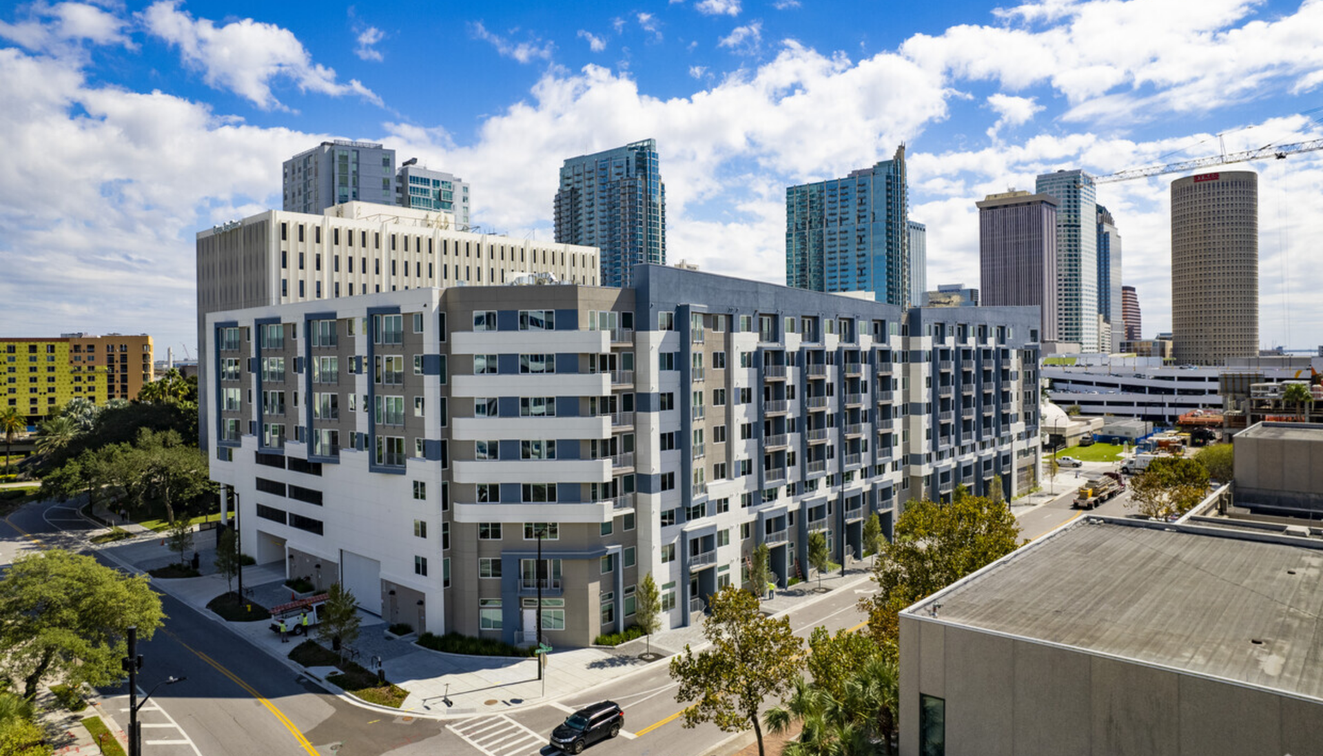 AVE Living Apartments photo