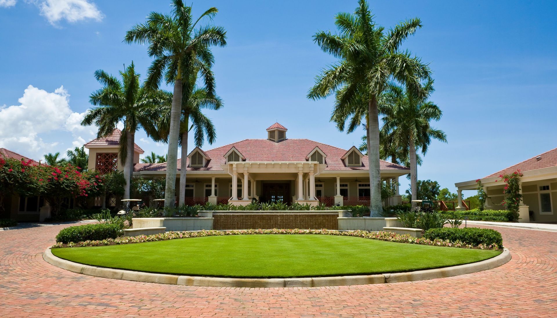 Country clubhouse building