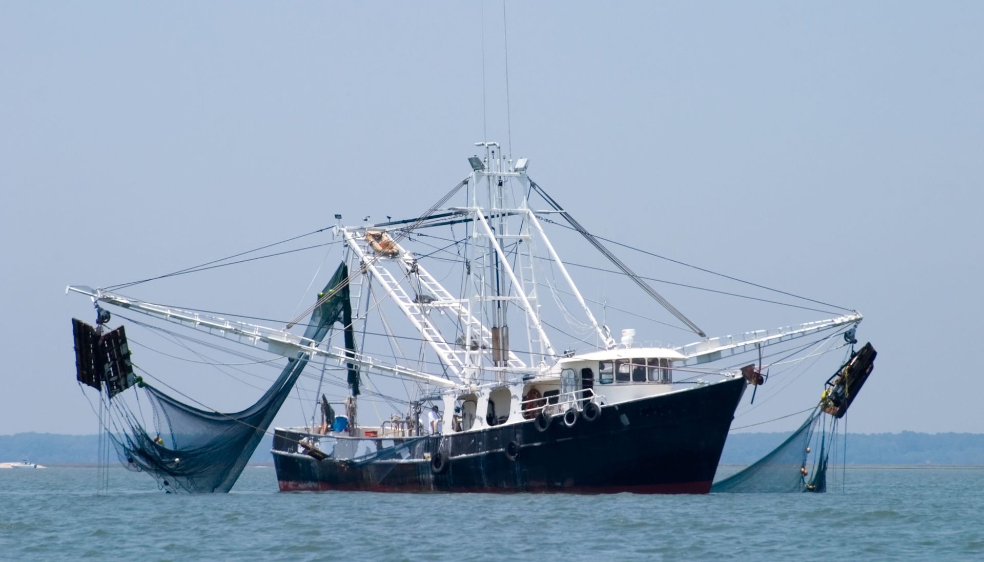 Fishing vessel