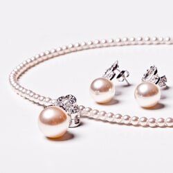 Jewelry Experts — Pearl Earring and Necklace in Greenville, OH
