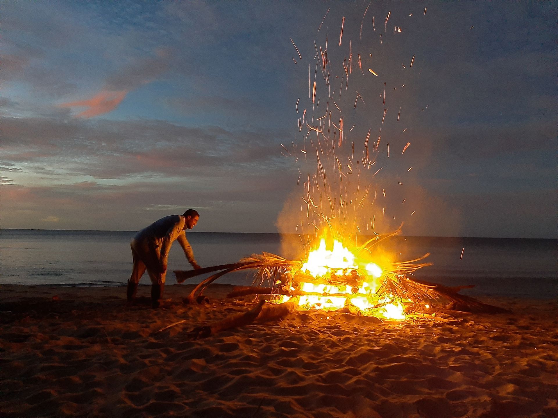 bonfire at camaroncito ecoresort and beach in panama