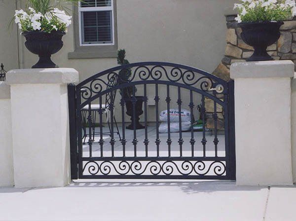 Closed Entrance Gate — Ste. K Santee, CA — Sam's Fencing Inc.