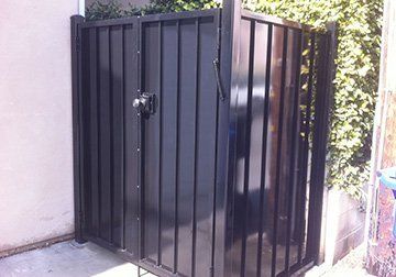 House Gate — Ste. K Santee, CA — Sam's Fencing Inc.