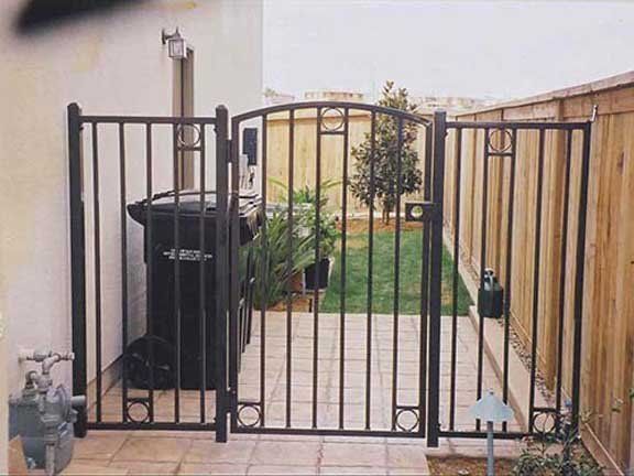 Garden Fence Design — Ste. K Santee, CA — Sam's Fencing Inc.