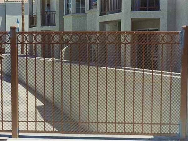 Building Fence — Ste. K Santee, CA — Sam's Fencing Inc.