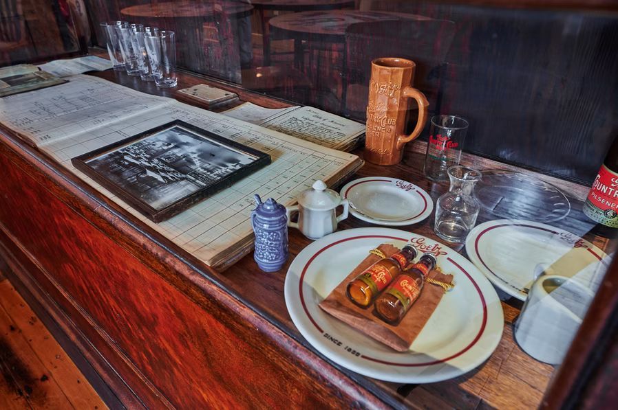 Pony Bar & Goetz Museum