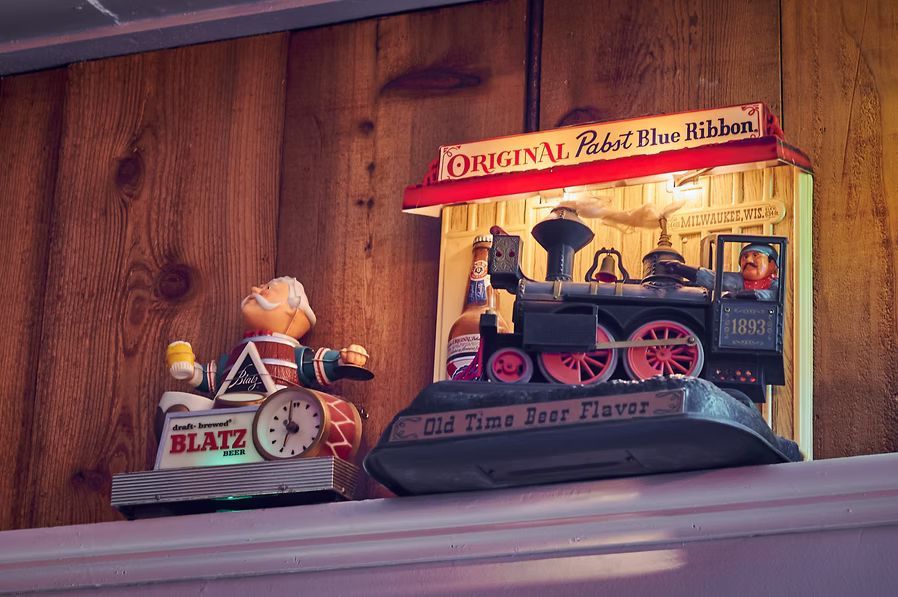 Pony Bar & Goetz Museum