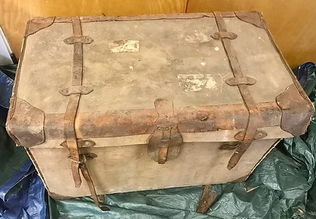Pony Express Trunk