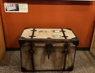 Pony Express Trunk