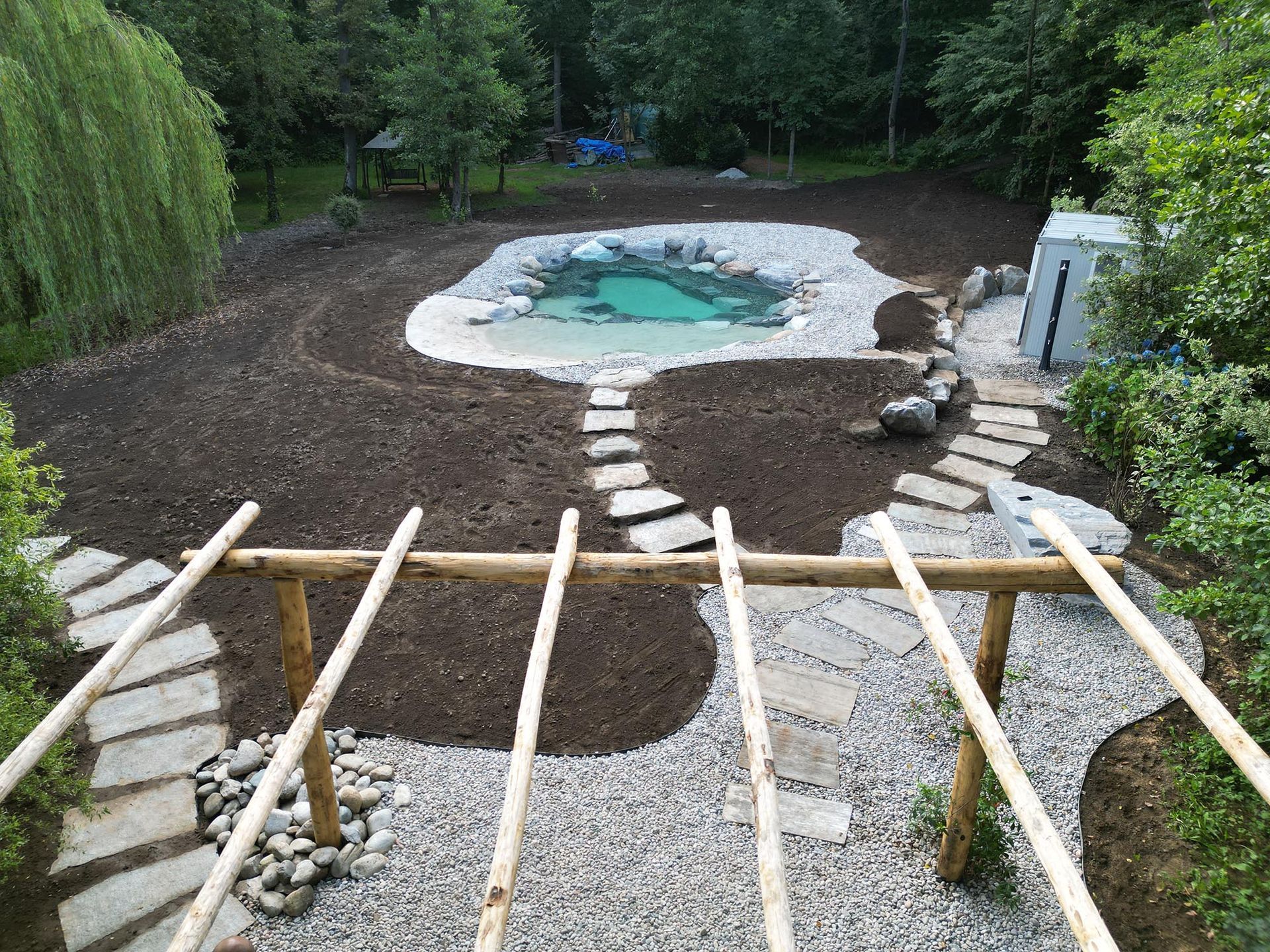 piscina alpina naturale realizzata da Rocks Design