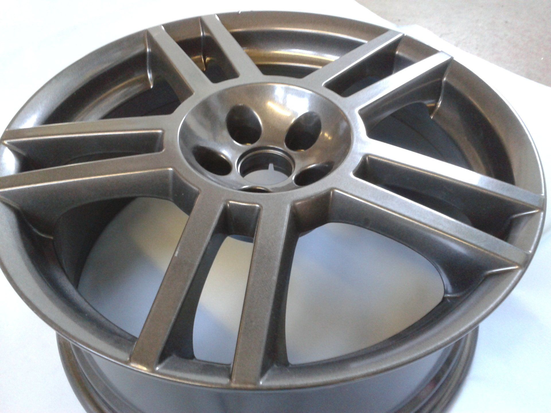 wheel powder coating in silver colour