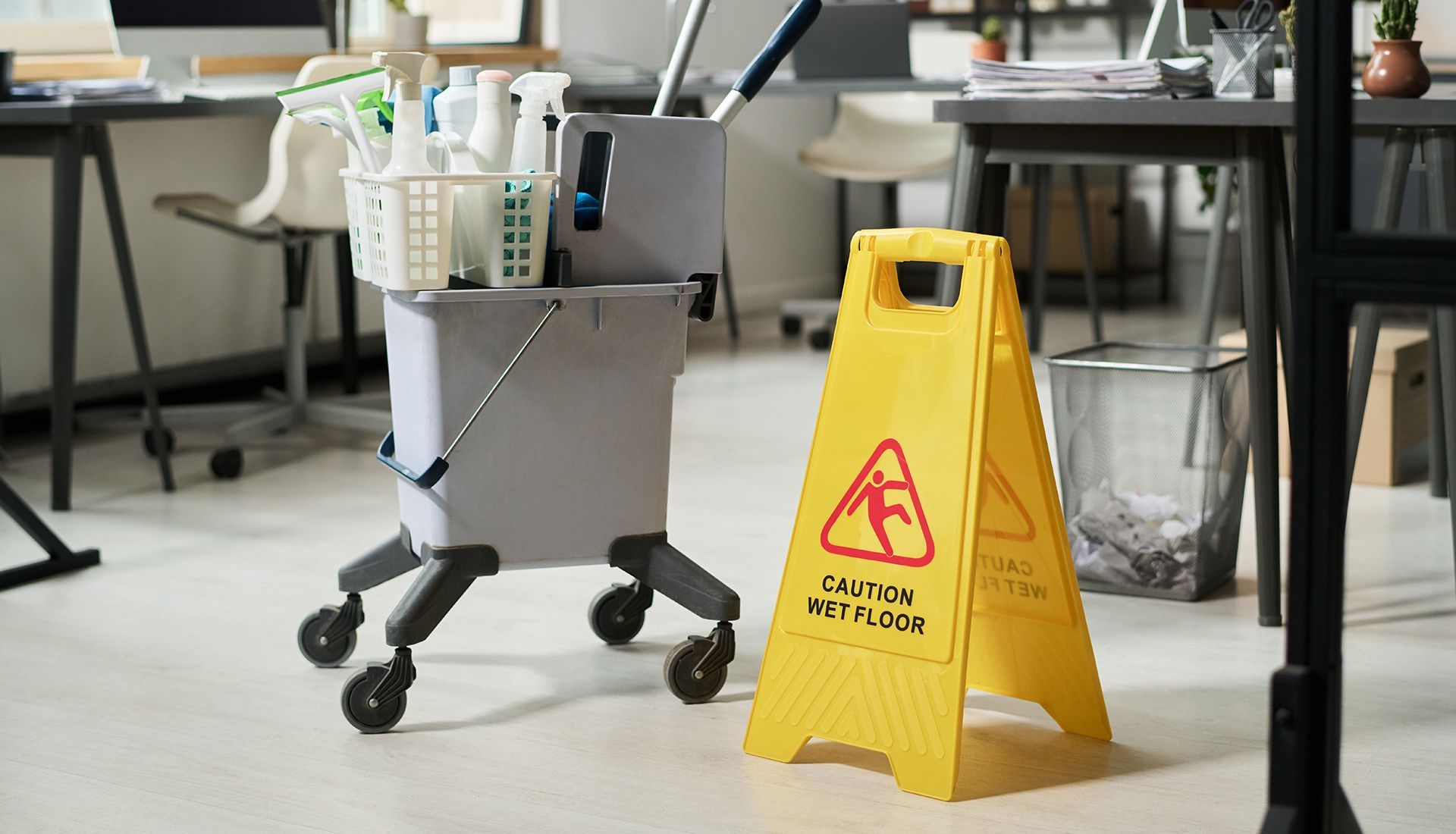 cleaning staff hoses portable car washing