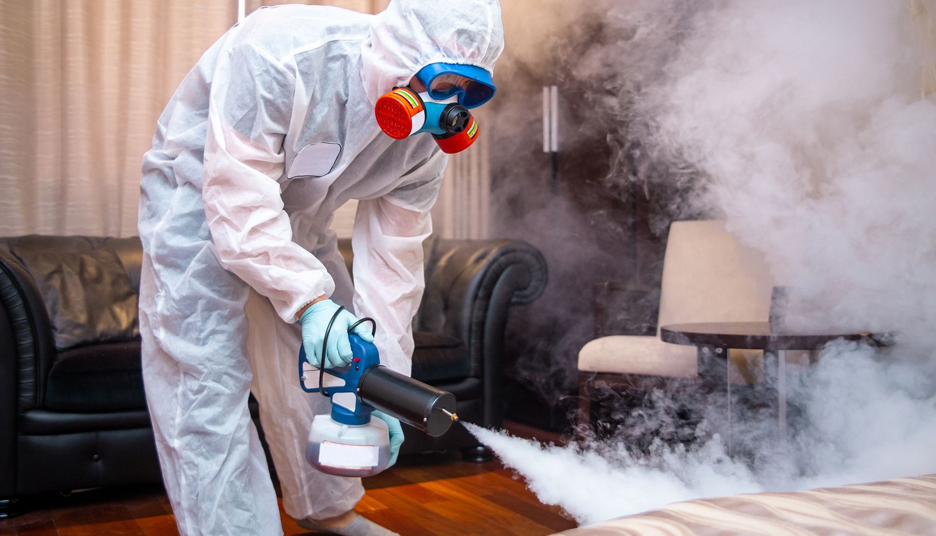 cleaning staff hoses portable car washing