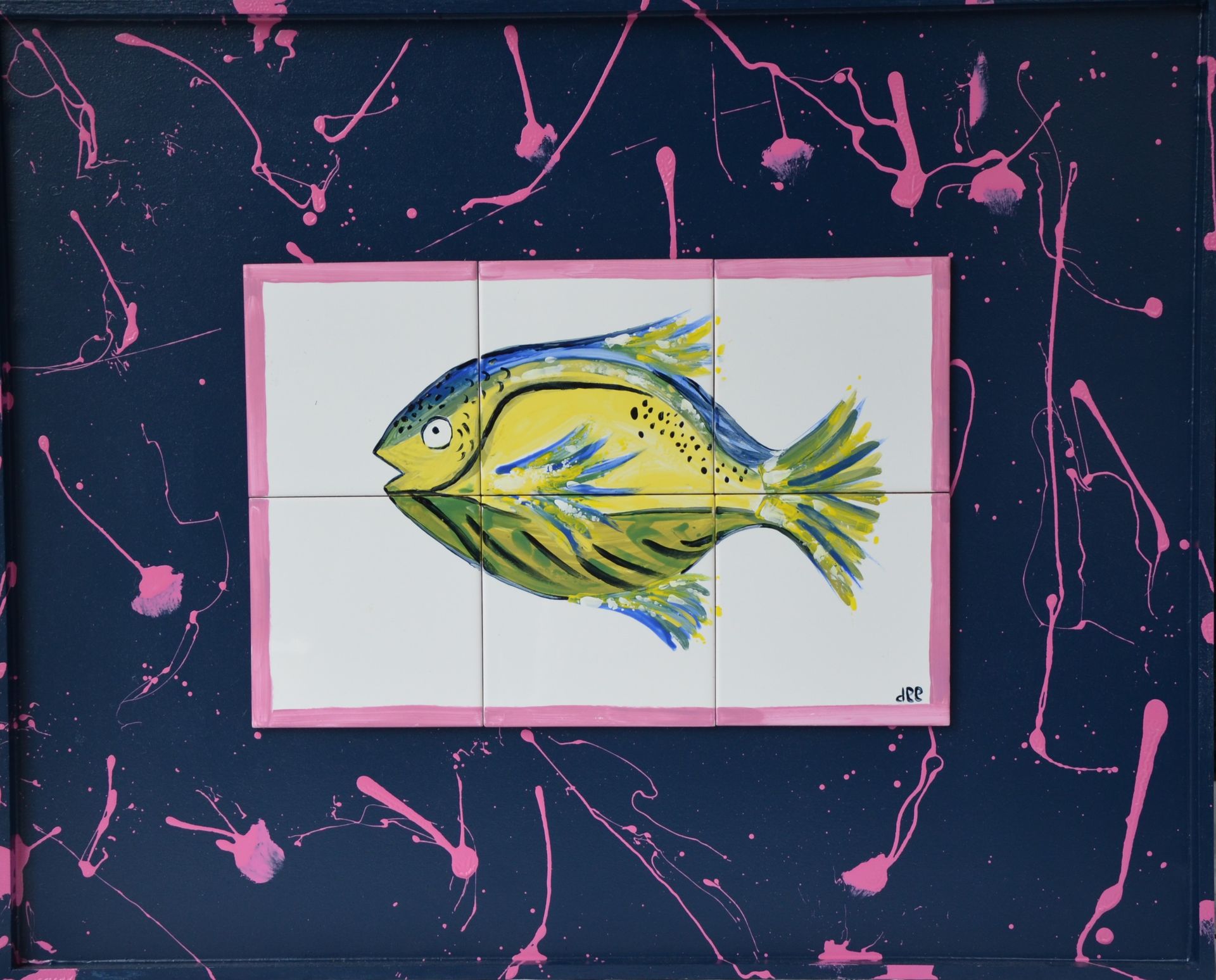 Tegeltableau vis spetters handbeschilderde tegeltjes afgebakken in oven keukendecoratie wanddecoratie keukendesign interieur kleurrijkwonen tegeltableaus, tegelkunst, tegeltjekunst, wandtegels, handbeschilderde tegels. 