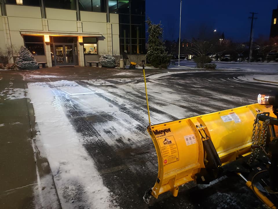 snow removal company spokane