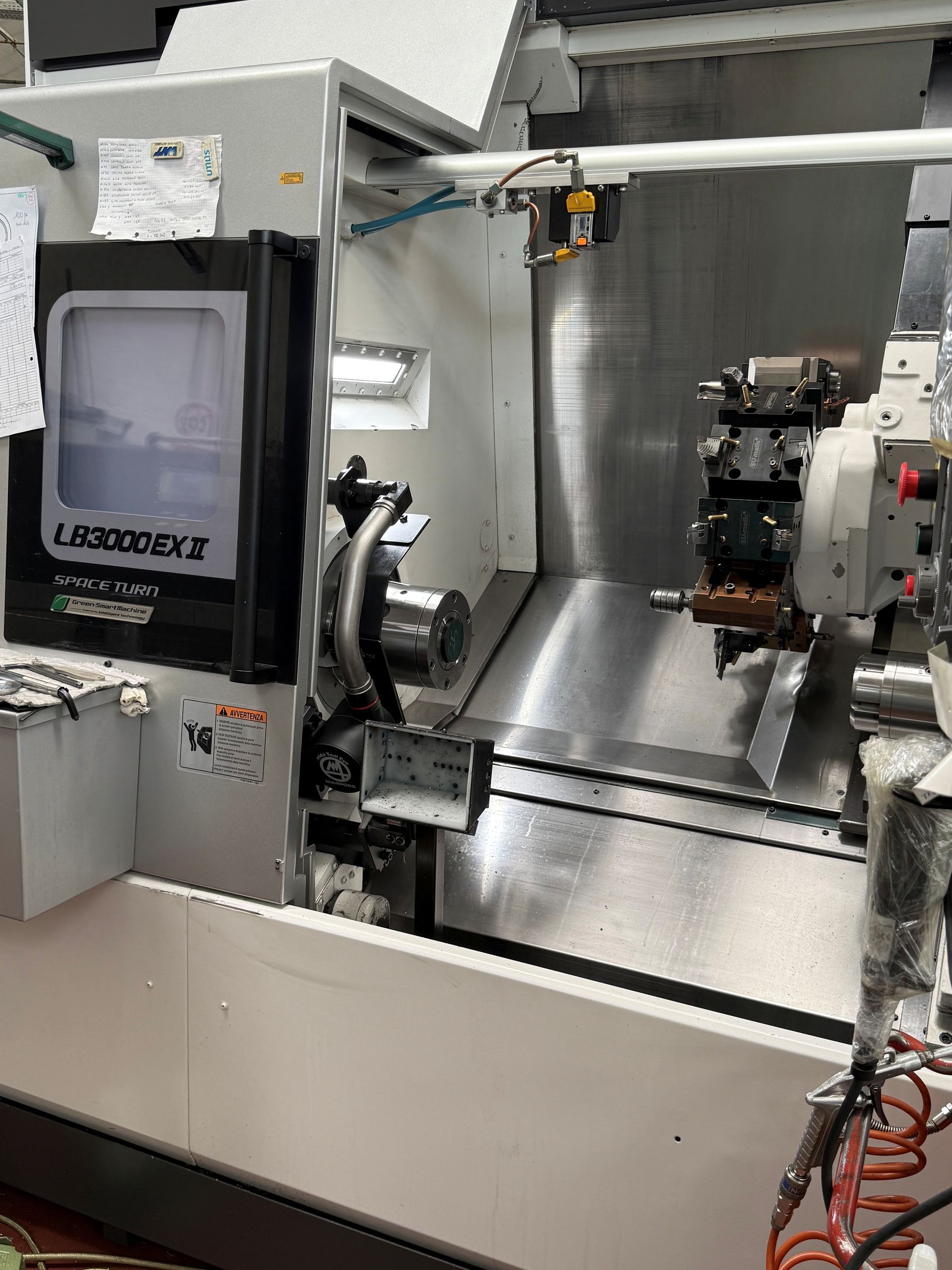 foto macchinari torneria