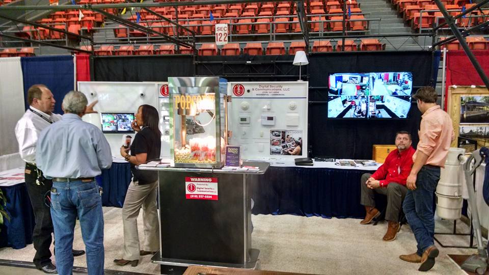 Internet Connection Product Display — West Monroe, LA — DSC Security & Communications LLC