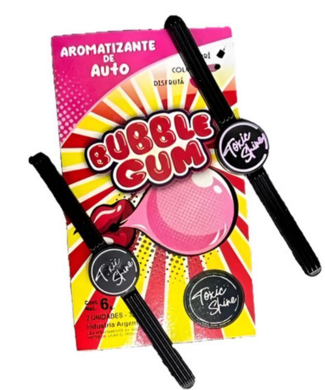 Dos ambientadores para coche con aroma a chicle y correas tipo reloj junto a una caja. La caja tiene una ilustración