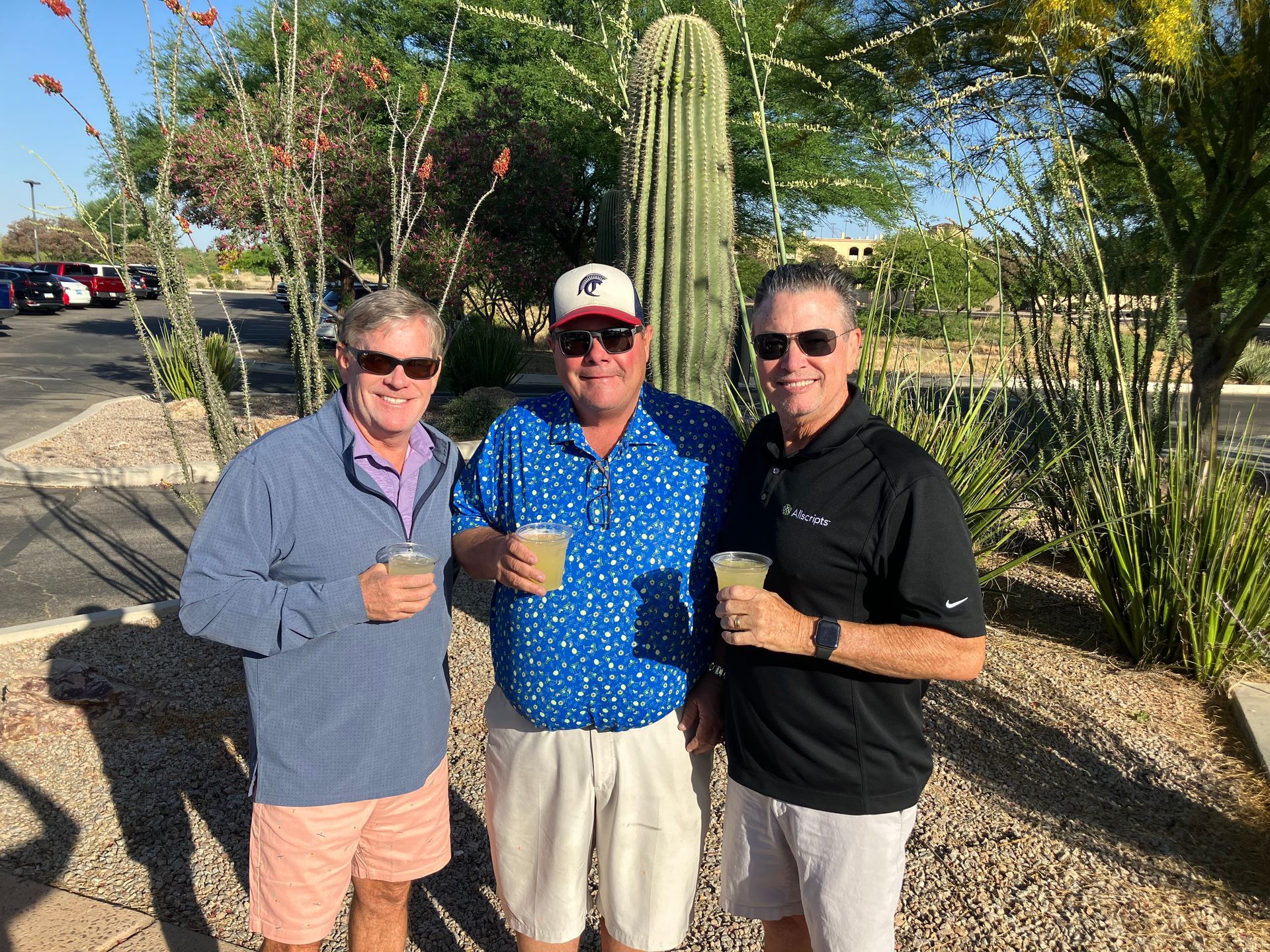 Golfers at fundraiser