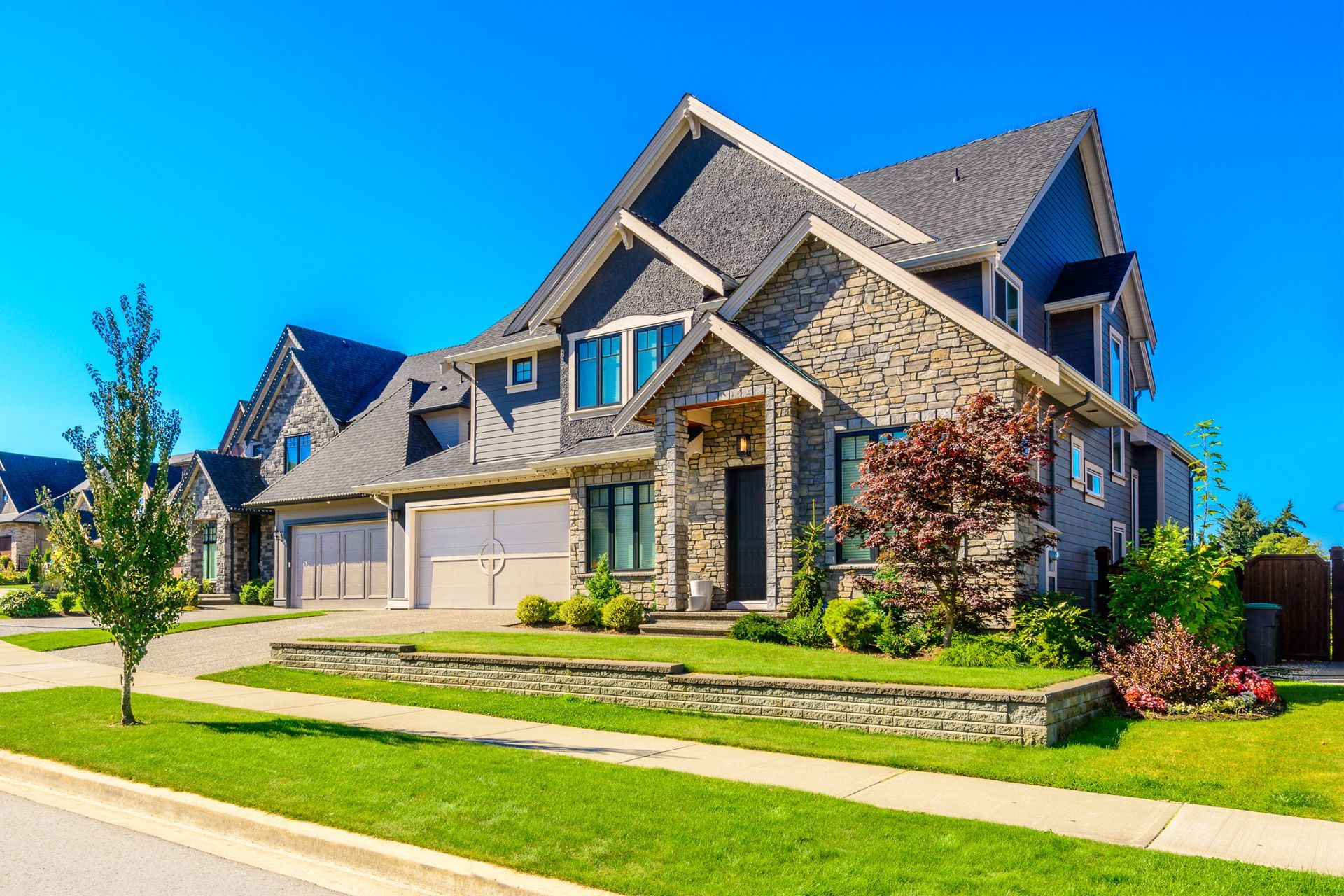 Large House With Lush Green Lawn