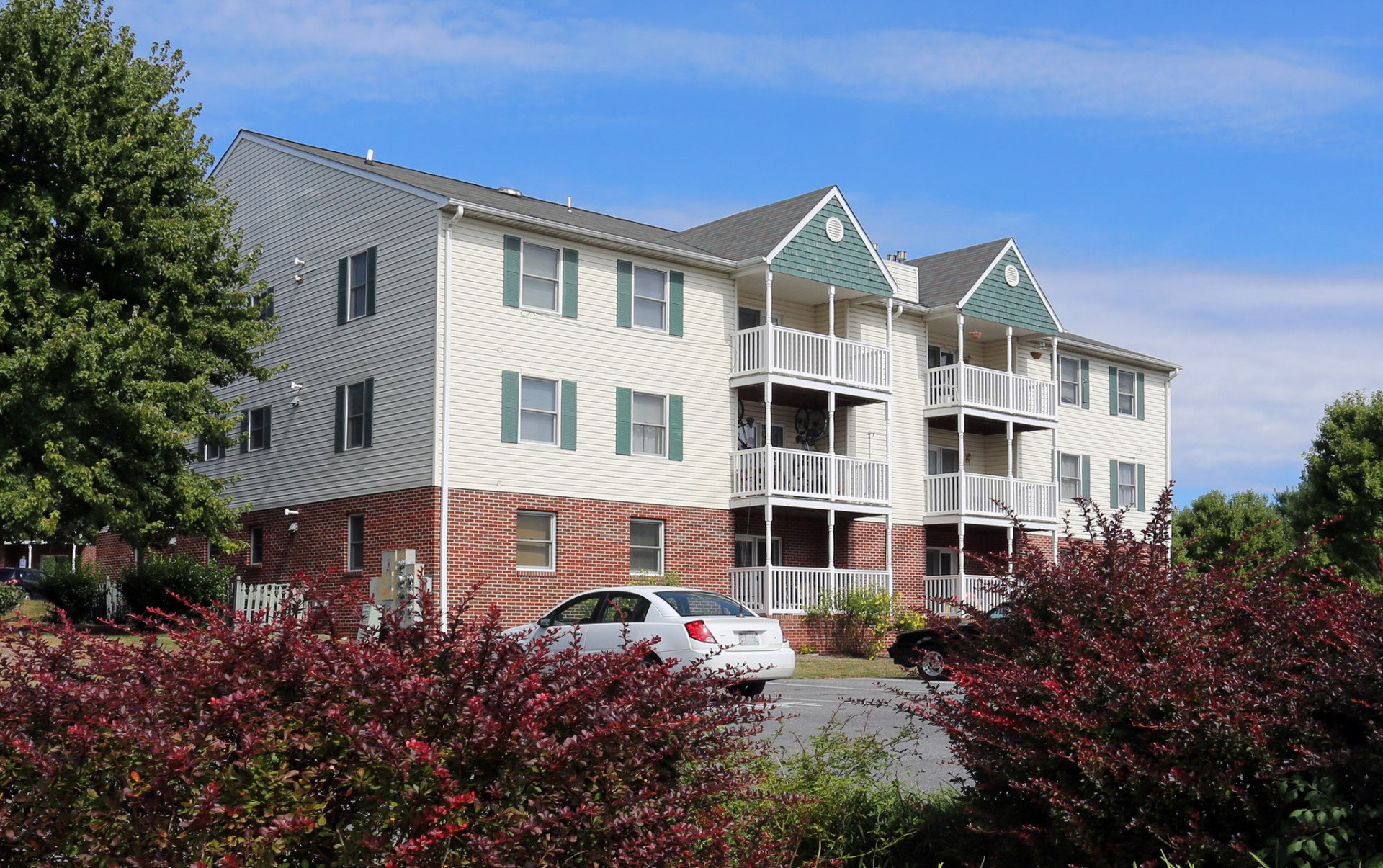Exterior view of Kenley Square