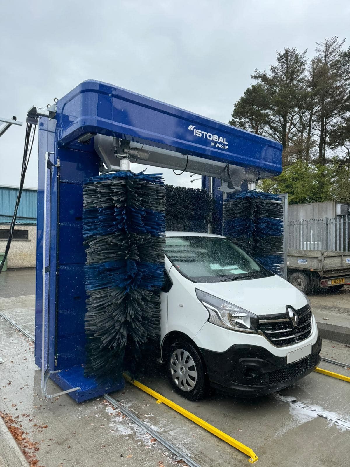 Sistemi a tunnel per lavaggio auto