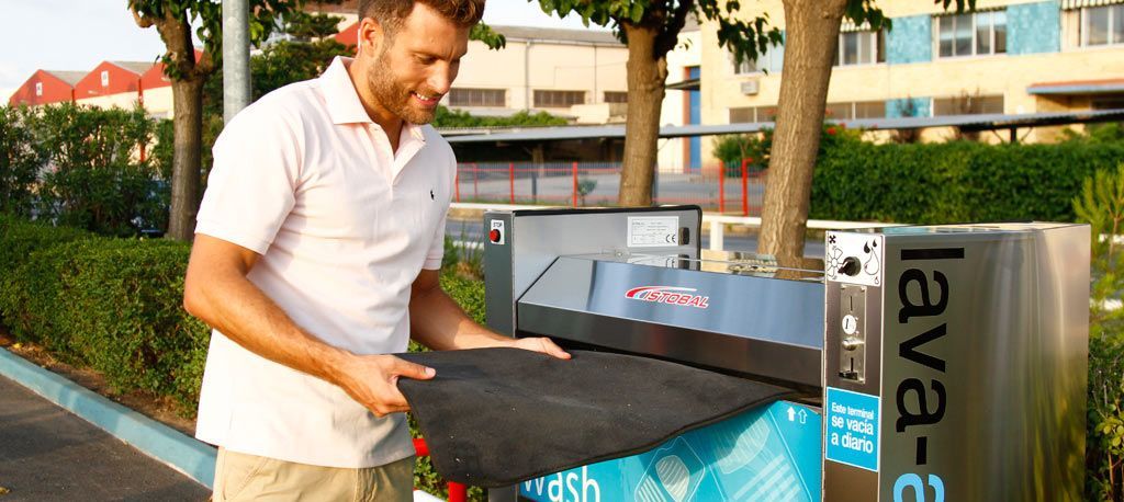 Attrezzatura self-service per il fai-da-te