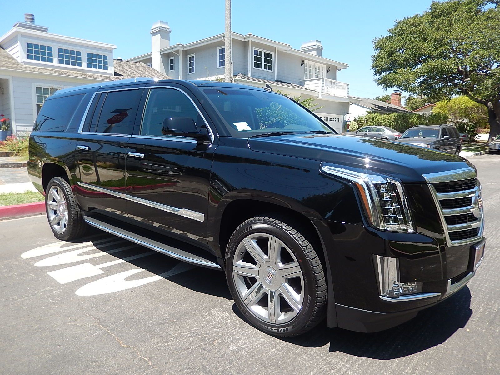 Cadillac Escalade ESV 2016