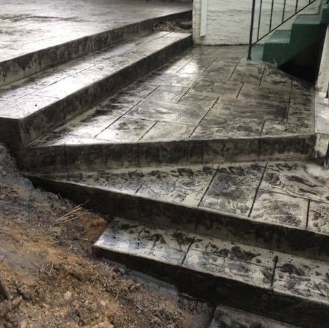 stamped concrete steps by L &S Concrete STL in Ladue MO