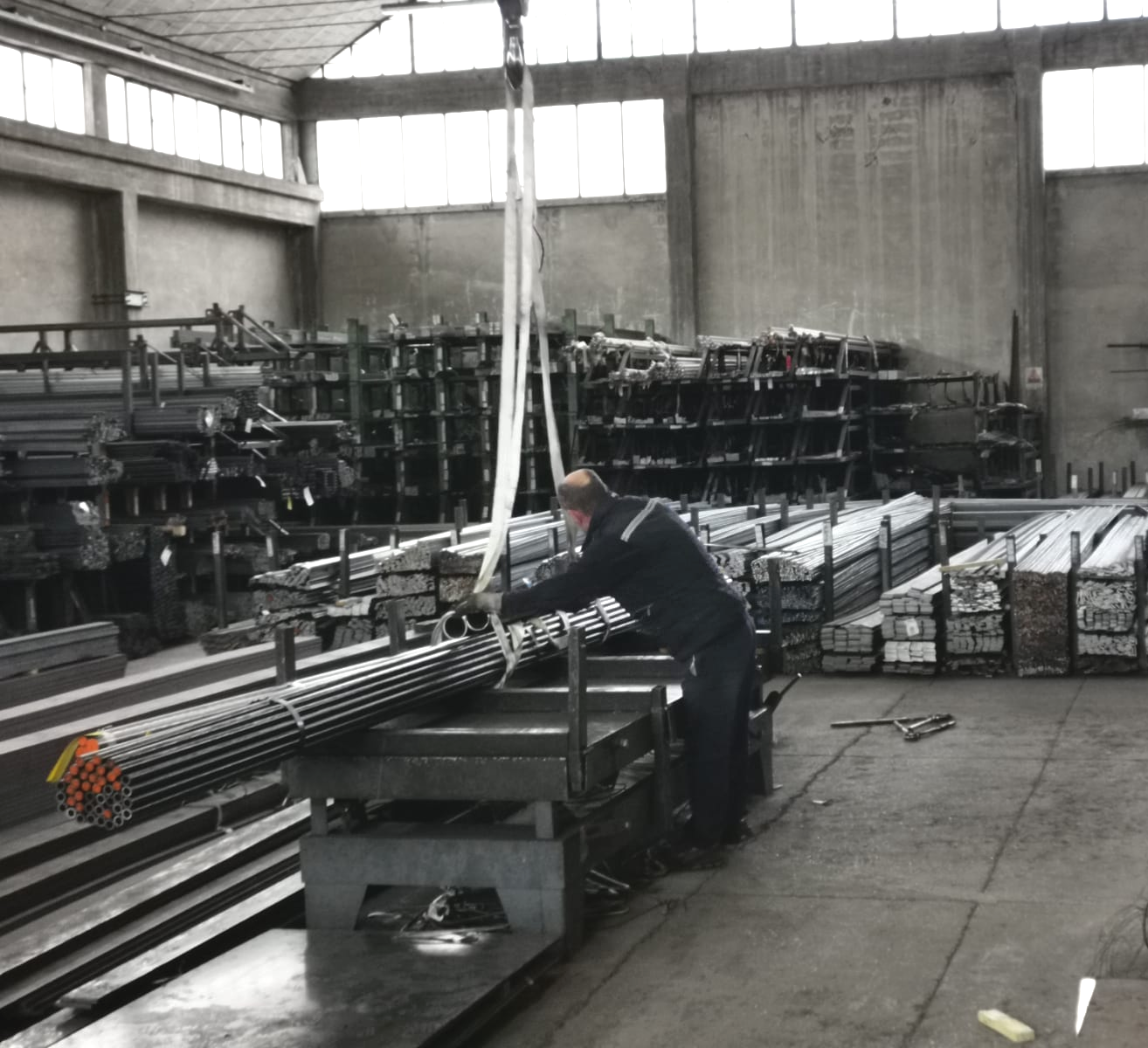operatore nel laboratorio