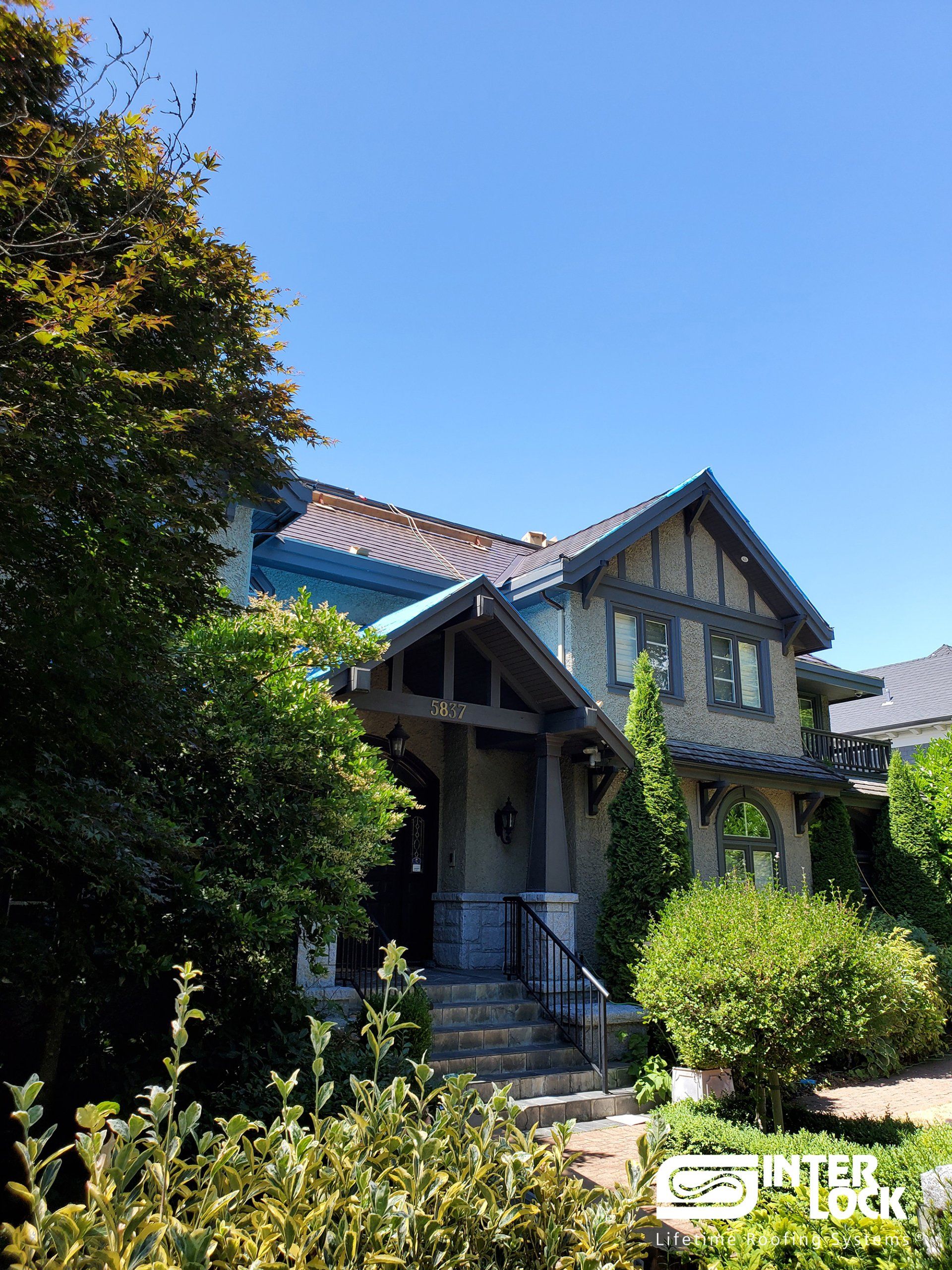 BCGV21023 Vancouver, BC V6M3J1 Interlock Metal Roofing Colonial Brown Aluminum Slate Shingle Roof