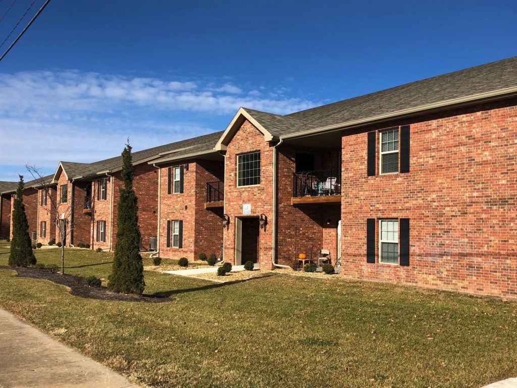 13 Woodfield Park Apartments (1)