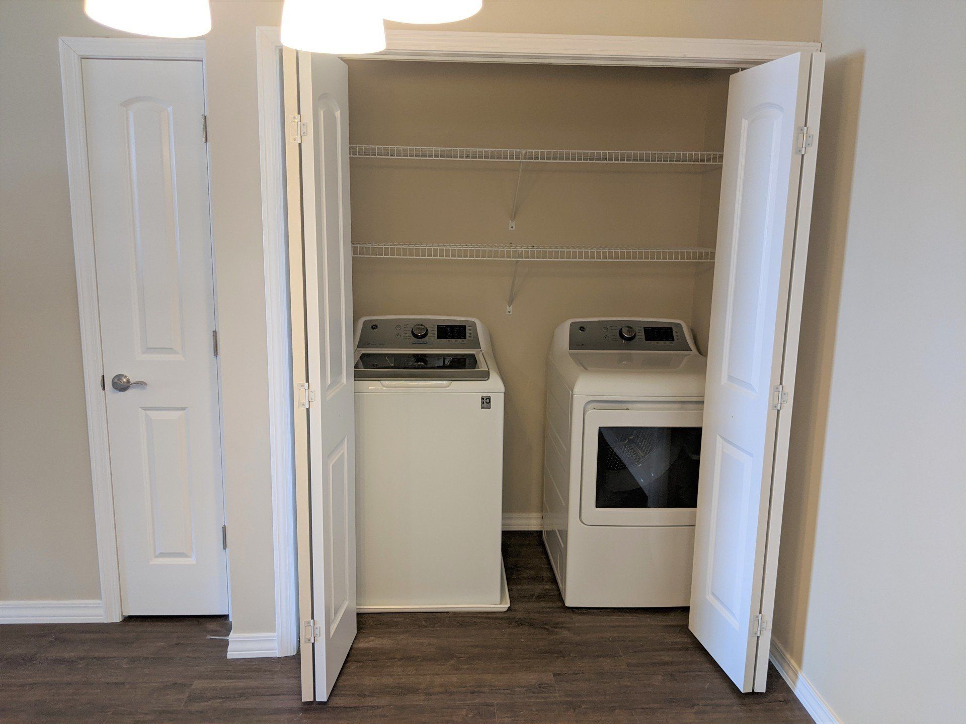 Nicholas Court Apartment