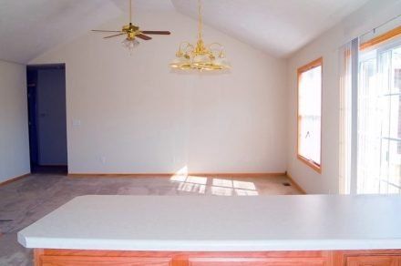 Park-West-Estates-Butler-MO-07-2-living-2