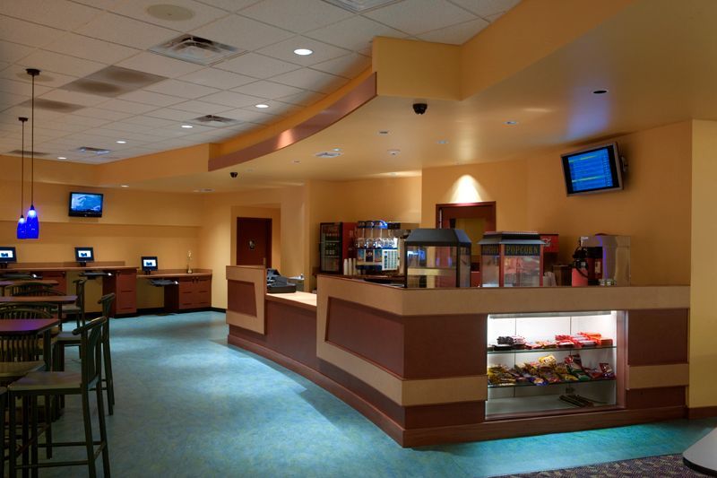 Ross Cottom Lanes Bar & Grill