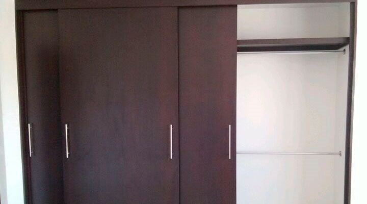 PUERTAS MAJO - CLOSETS