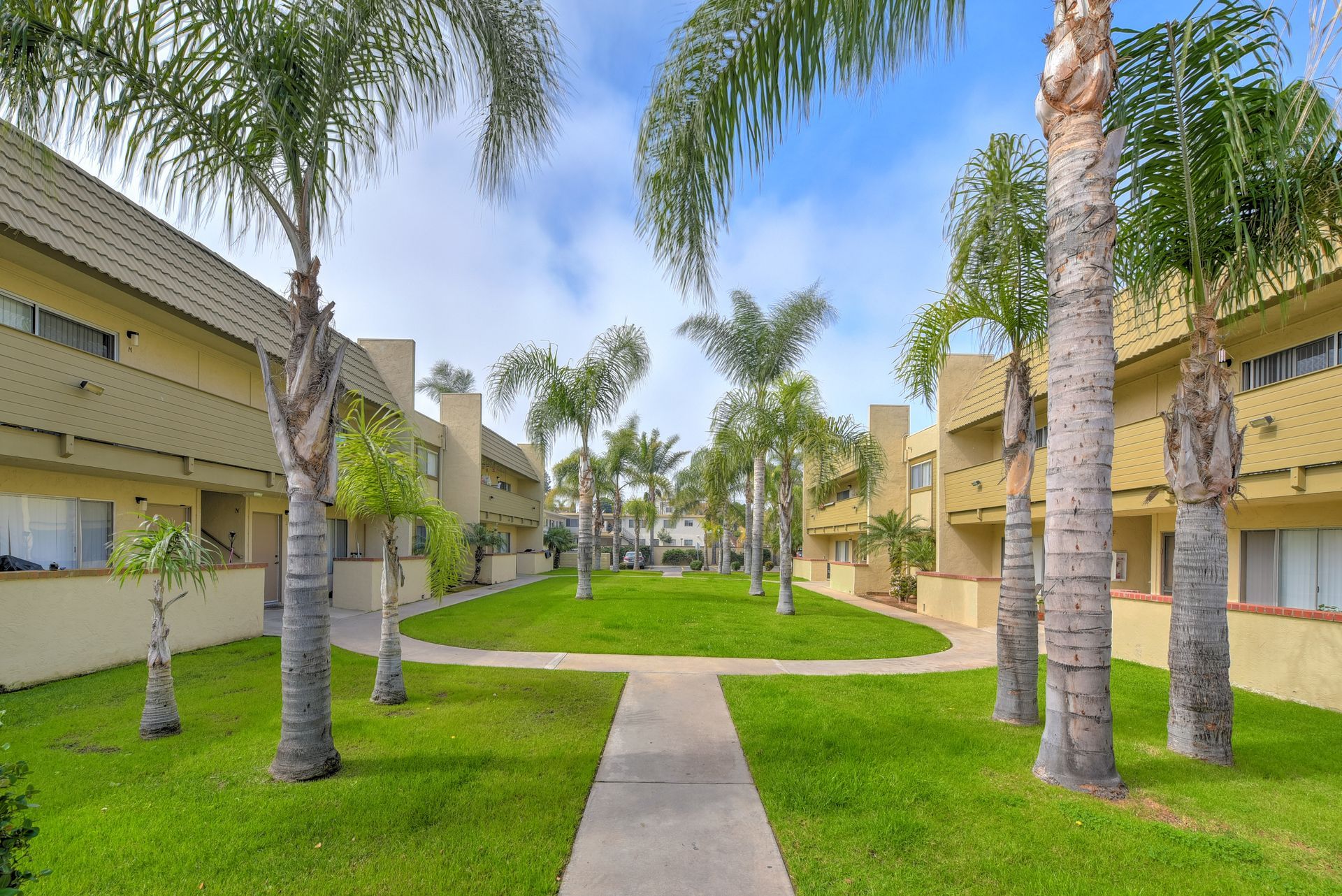 Royal Village Apartments walkway