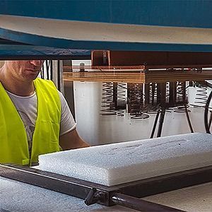 operaio al lavoro
