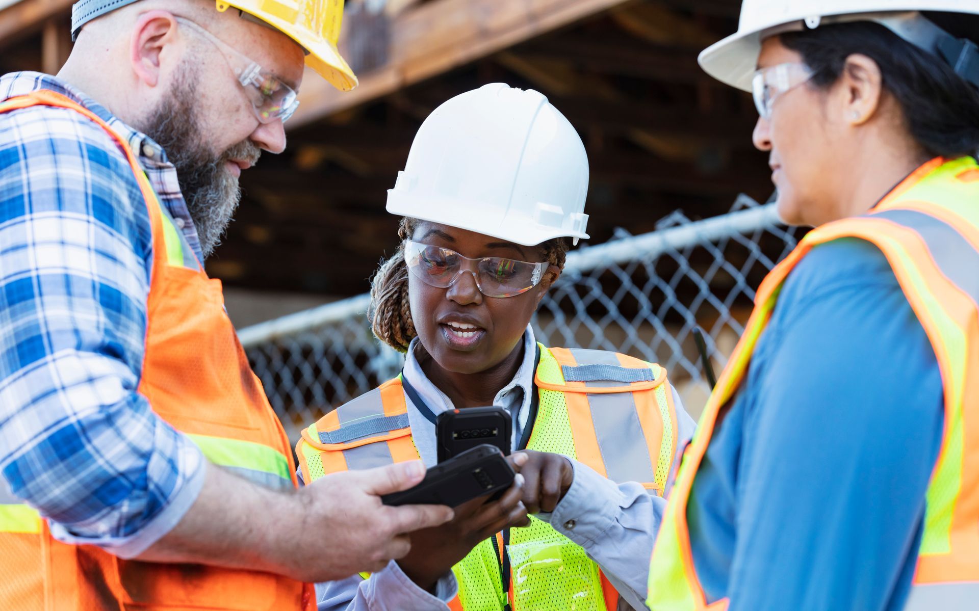 The verizon logo is black and red on a white background.