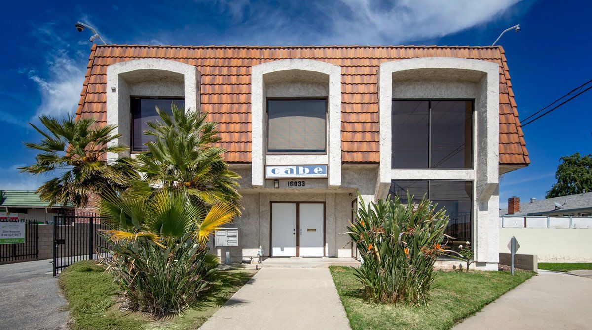 16033 E San Bernardino, Commercial Office Lease