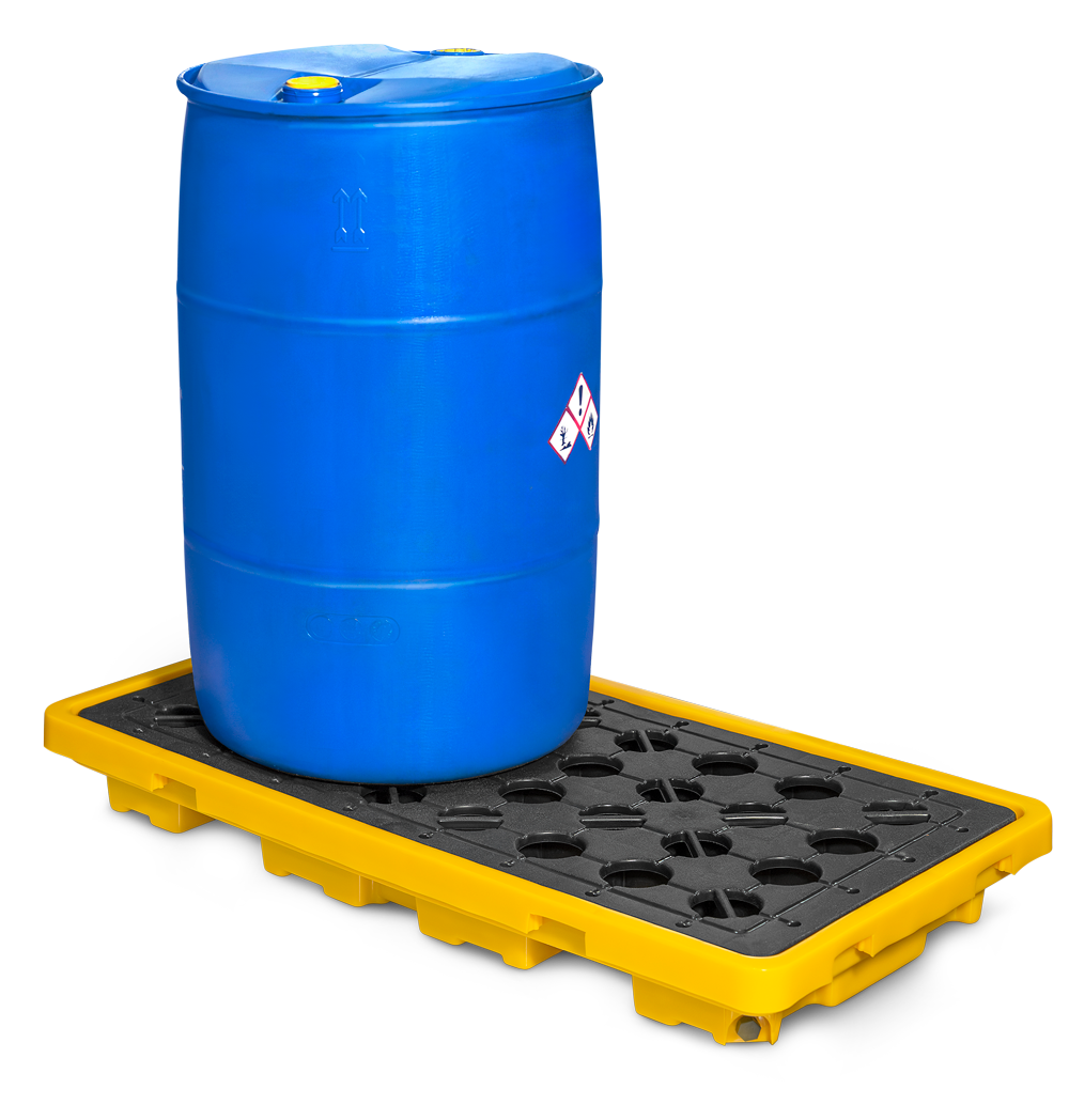 Un barril azul está sobre una bandeja amarilla.