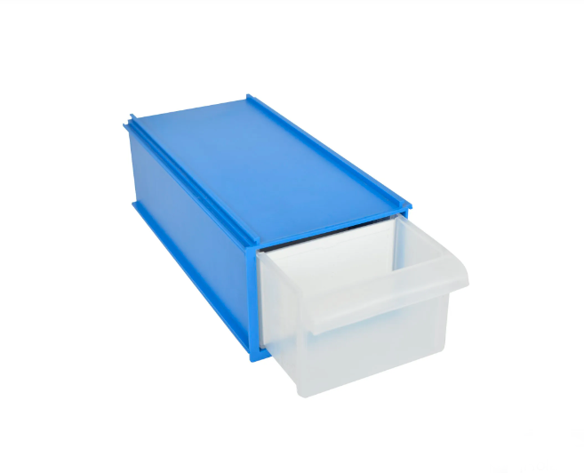 Una caja de plástico azul con un cajón de plástico transparente debajo.