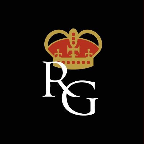 Um logotipo com uma coroa e as letras r e g em um fundo preto.